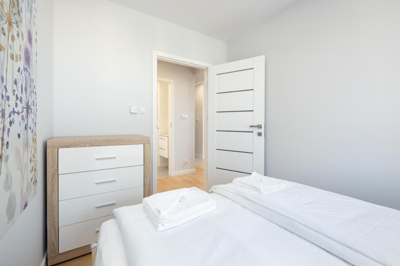 Apartment Klifowa Resort With Spa, Fitness & Kids Room By Noclegi Renters Rewal Bagian luar foto