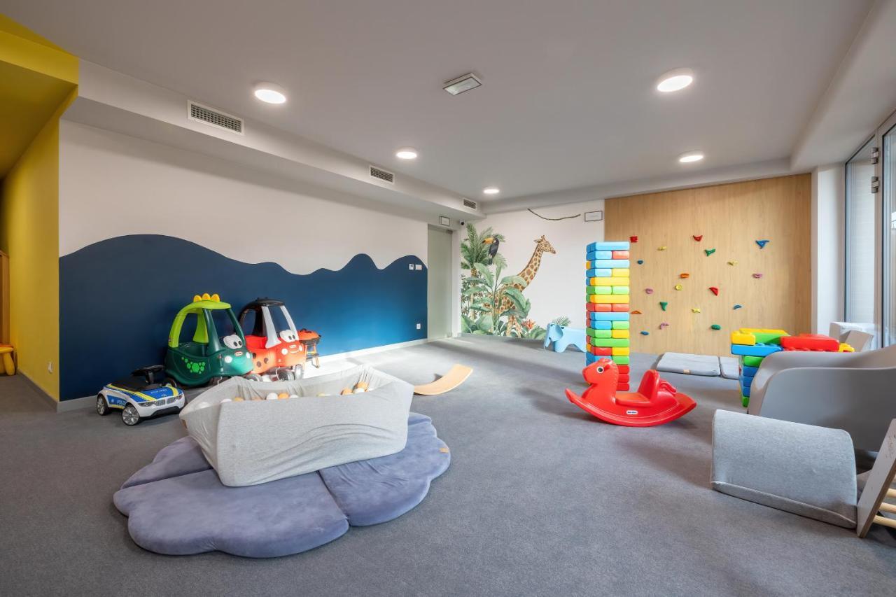 Apartment Klifowa Resort With Spa, Fitness & Kids Room By Noclegi Renters Rewal Bagian luar foto